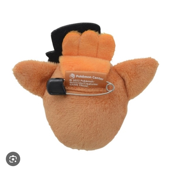 Pokemon Center 2022 Halloween Harvest Festival Plush badge Safety Pin Vulpix - Picture 4 of 5